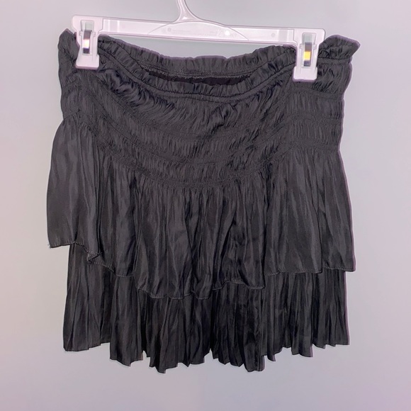 ruffled skirt - Picture 1 of 2